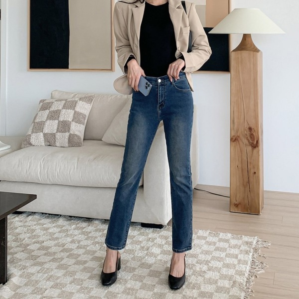 (Jinmania) Avelland ストレートフィットアンダーバンディングウォッシュミッドブルースパンデニムパンツ (S~3XL)