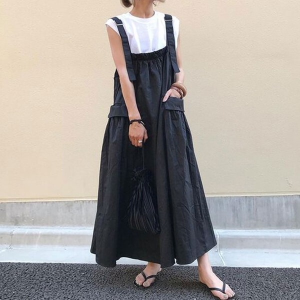 【人気高い】 体型をカバーポケット付きAラインギャザーカジュアルキャミワンピース