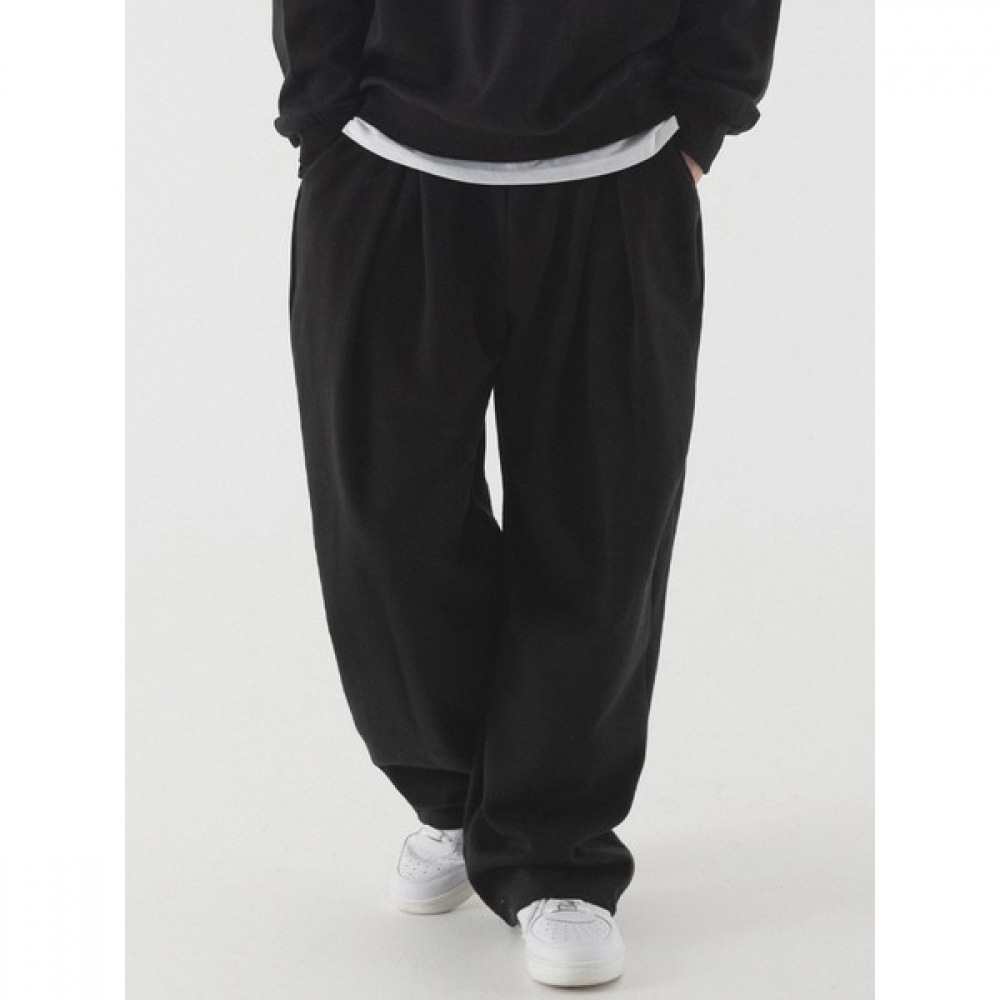 (Pianer) プリーツディープワイドスウェットパンツ (ブラック)