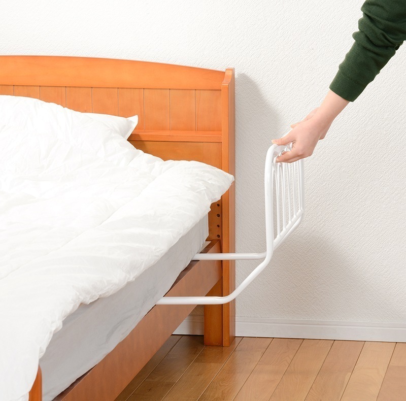 ベッド用サイドガード 転落防止 おしゃれ 頑丈 安全安心 簡単設置 寝具のズレ対策 スチール製