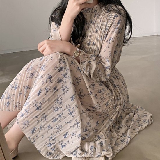 【取寄：納期2週間】ロングワンピース お呼ばれワンピ 長袖 ボリューム袖 スタンドカラー フレア プリーツ 6,073円