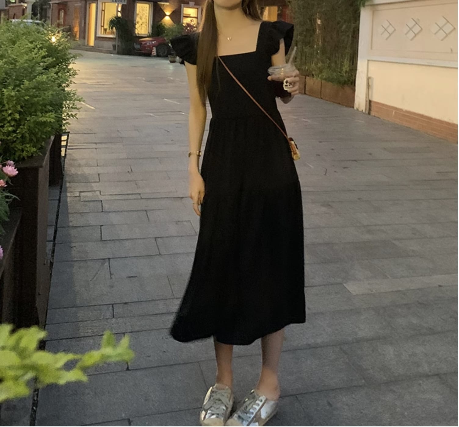 個性的 夏服 ワンピース ワンピドレス フレアワンピース ティアード ロジスワンピ ロング アンクル 袖あり 半袖 パフスリーブ フリル袖 スクエアネック フレア セミフレア Aライン フリ