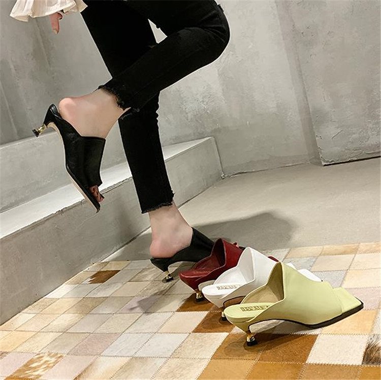 【20点セット】定番のベーシックデザイン 新作 サンドスリッパ スリムヒール オシャレ ハイヒール エレガント ファッション サンダル トレンド 百掛け セミドラッグ スクエアシューズ 40,518円