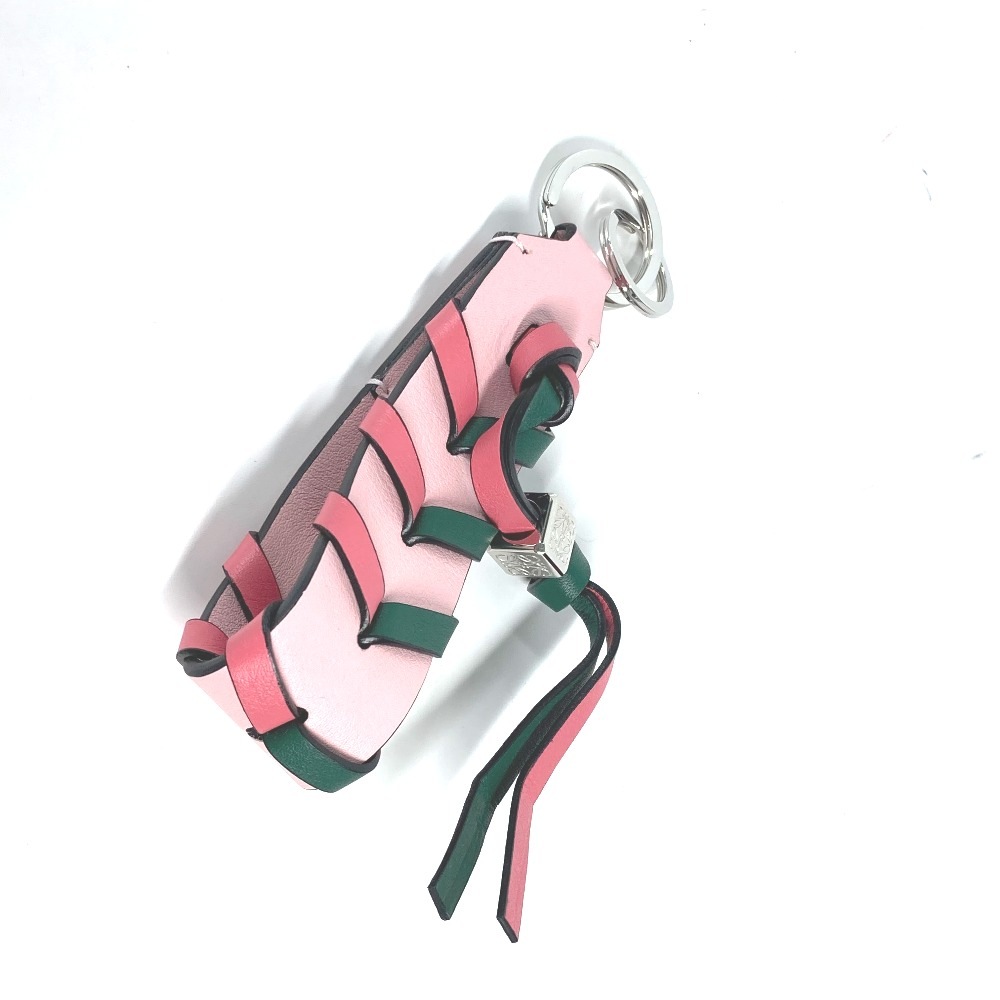 キーホルダー ブレイデッド ストラップ ロゴ アナグラム バイカラー バッグチャーム キーリング キーホルダー レザー ピンク×グリーン