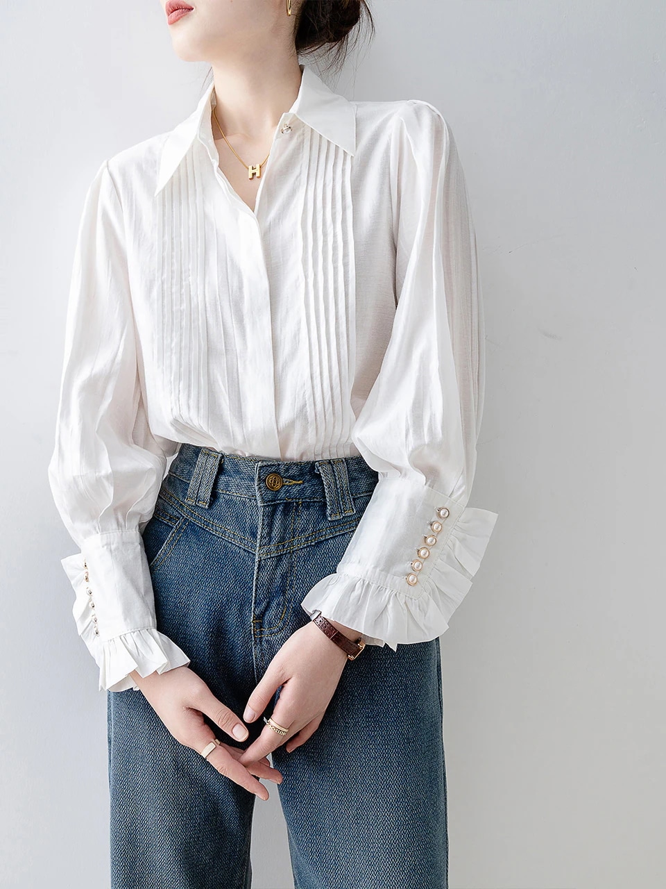 【1点ご購入 で10点プレゼントいたします】2025早春ポロ襟白シャツ特別長袖上着春服シャツ