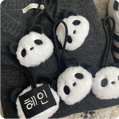 パンダドール キーホルダー付き 黒と白 パンダドール キーホルダー付き 黒と白