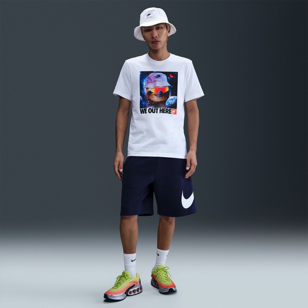 ナイキ スポーツウェア Tシャツ HJ0753-100