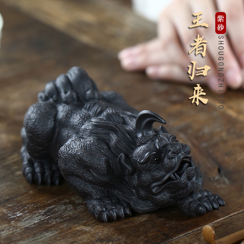新鮮な純粋な手作りの紫色の粘土ティーペットの装飾品pixiu男性と女性は彫刻ティートレイトレイ家具アクセサリーを選ぶことができます