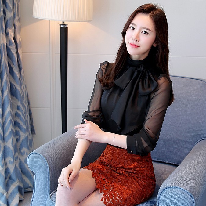 トップス シャツ ブラウス 袖あり 長袖 襟付き スリム 細身 ストレート Iライン 透け感 かわいい 大人可愛い きれいめ シンプル 大人 上品 おしゃれ お洒落 大人可愛い 大人女子 こなれ感