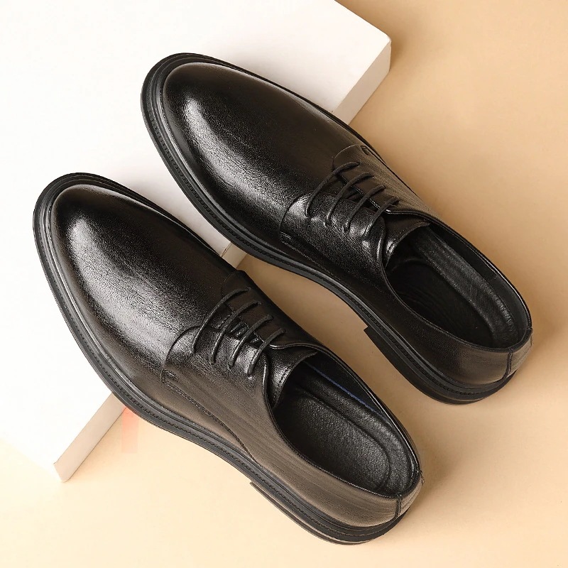 フォーマル 尖った黒 英国紳士靴 新郎のウェディングシューズ ビジネス レザーシューズ メンズ カジュアル メンズ