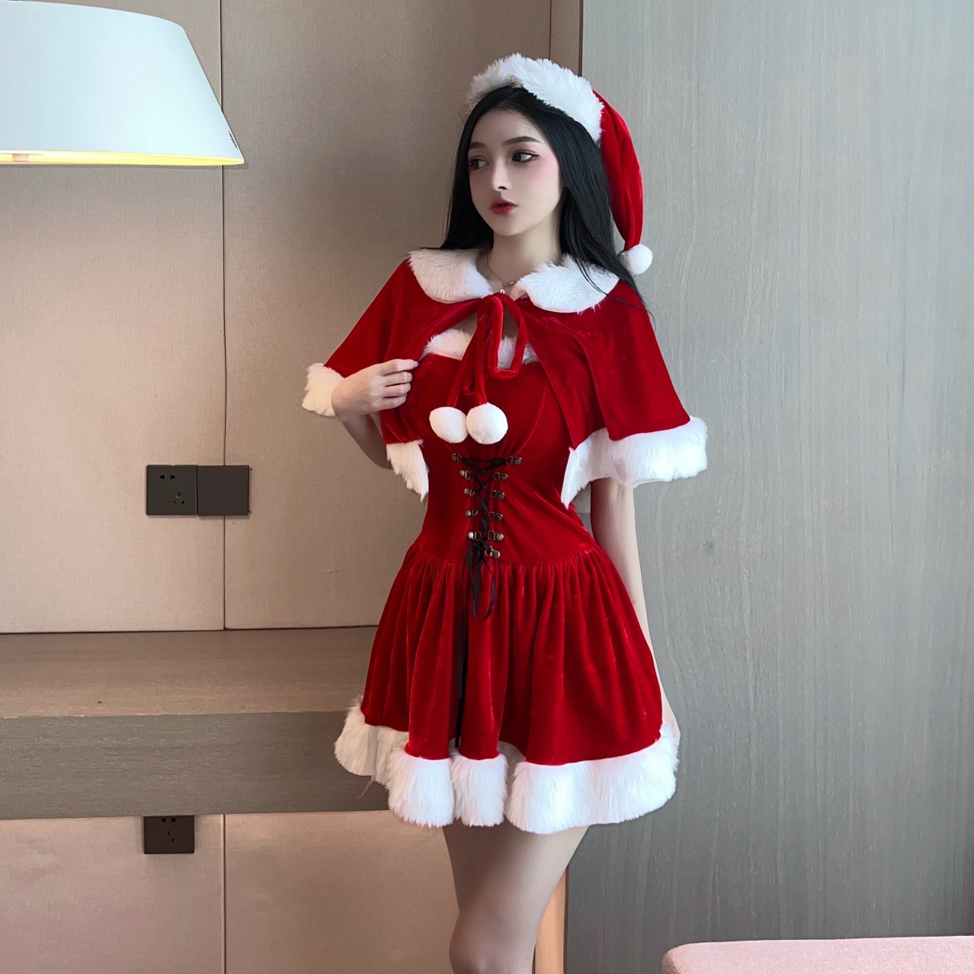 内クリスマスコフレ サンタコスプレ レディース 可愛い サンタコス 衣装 帽子 ケープ付き 2way クリスマス サンタクロース 仮装 コスム 大きいサイズ 演出服 イベント