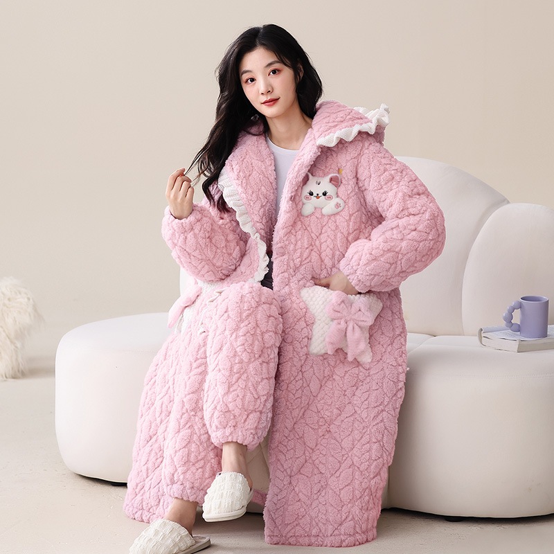 サンゴのベルベットの寝衣の女性は秋冬にベルベットを厚くして綿を挟んだ冬のバスローブは帽子のパジャマの外で家の服を着ている 6,675円