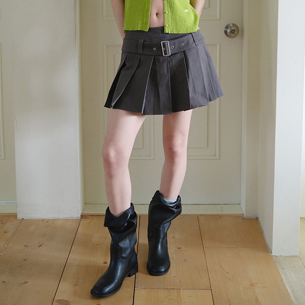 BELT PLEATS MINI SKIRT CHARCOAL