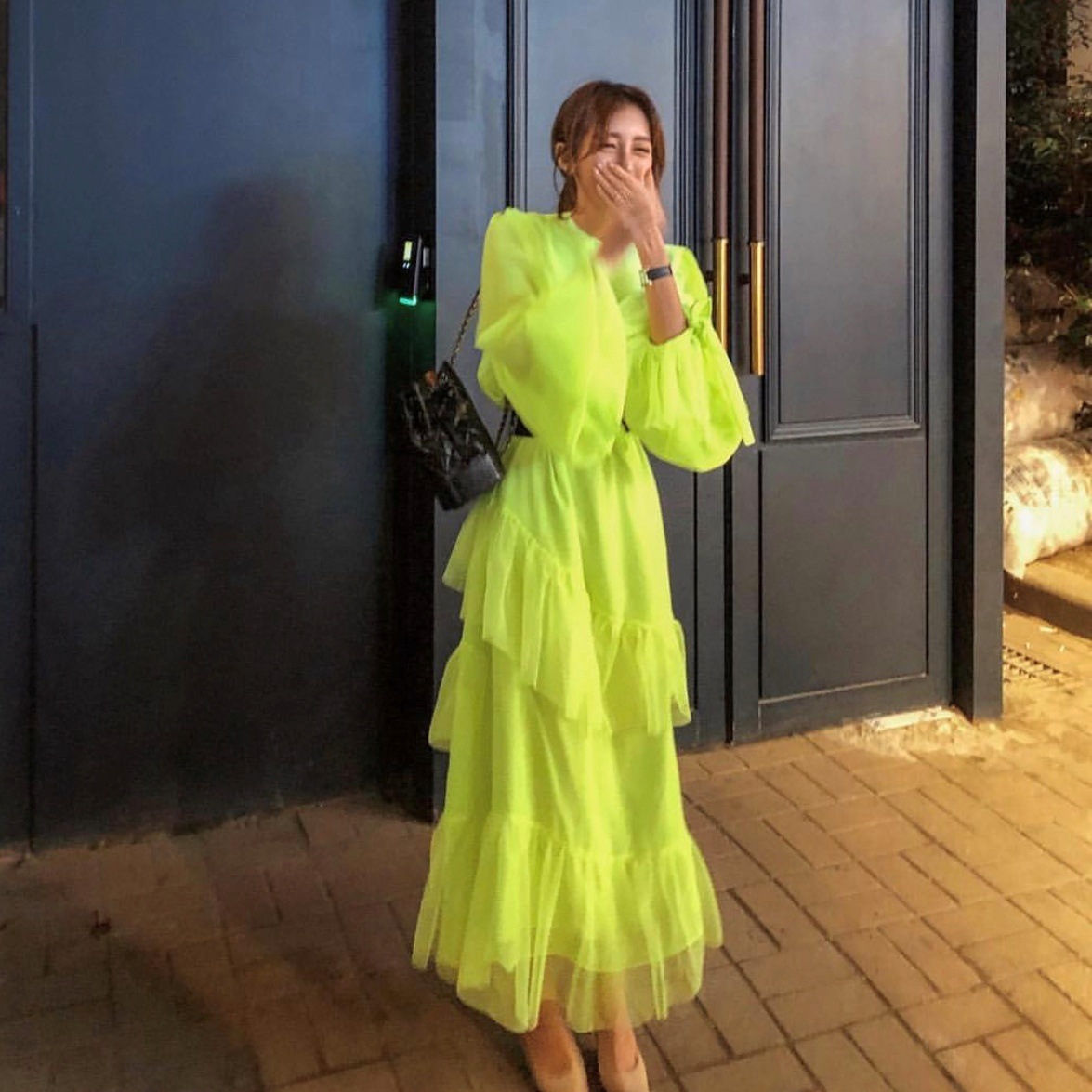 人気満点 フレアワンピース レディース 10代 春 無地 イエロー グリーン とろみ感 ガーリー こなれ感 おしゃれ きれいめ 大人可愛い かわいい フリル フレア ラウンドネック 長袖 ロング丈 ワンピース 長袖ロング マキシ丈ワンピ Www Viacaocatedral Com Br