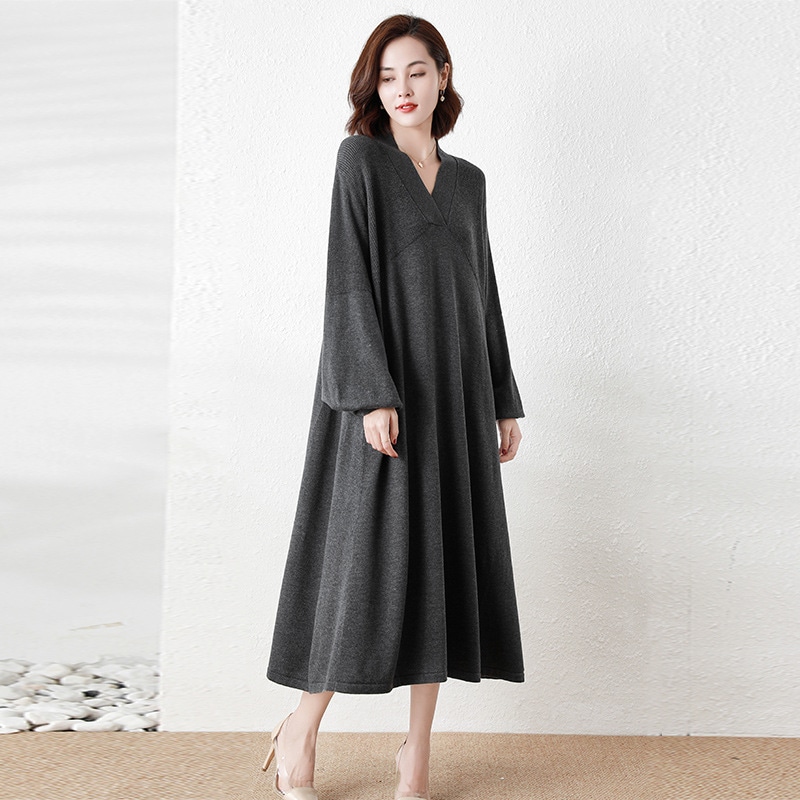 韓国版ゆるい大きいサイズの長い膝ワンピース秋冬新vネック気質ニットセーター女789