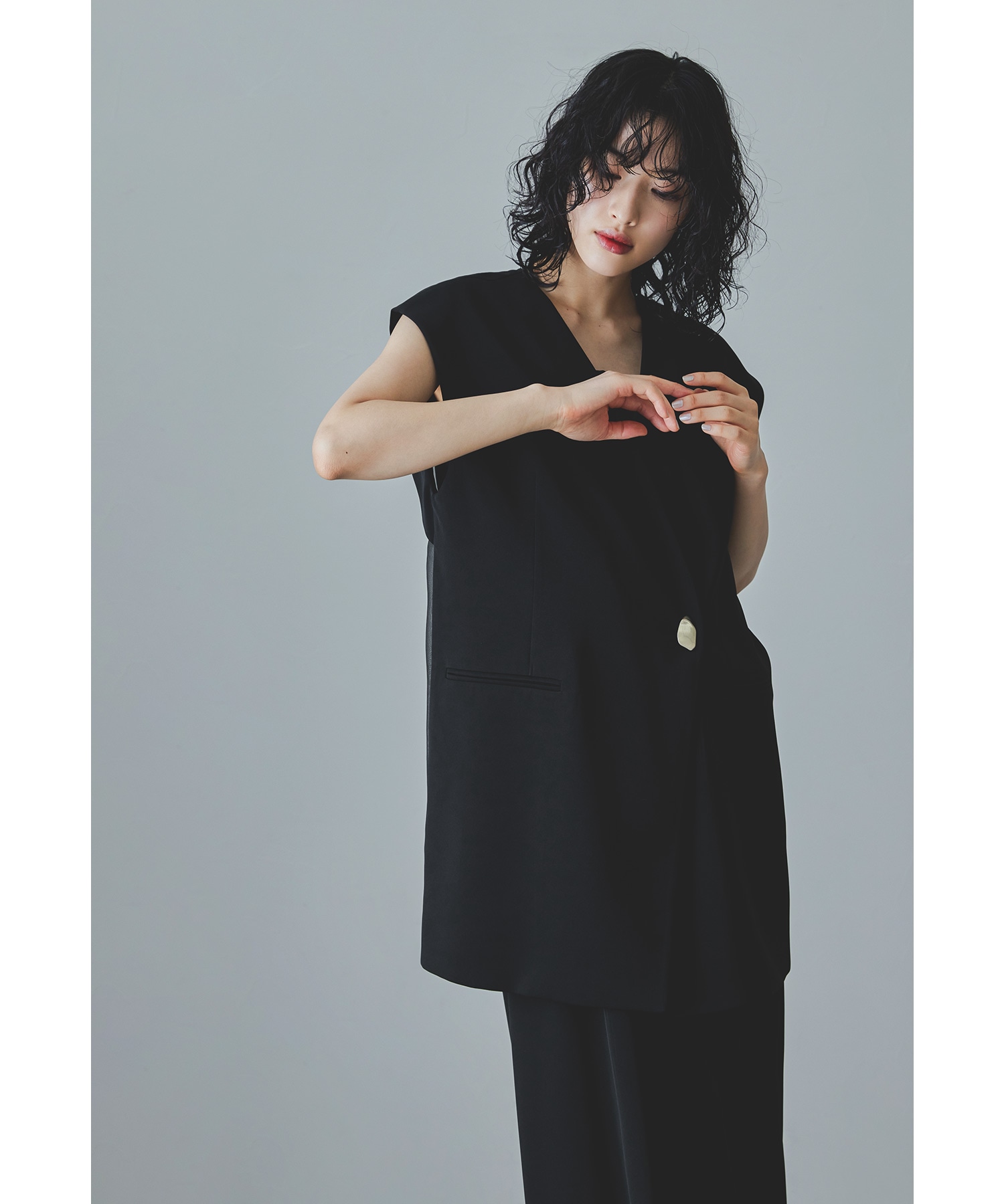 バックシアージレセットアップドレス パーティードレス 結婚式 ベスト キャミワンピース 2点セット レイヤード 羽織 ノースリーブ 無地 ストライプ シンプル お呼ばれ パーティー 二次会 披露宴