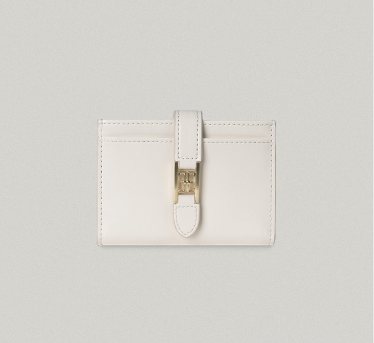 [Folnua] クラシックロゴカード財布 12,928円