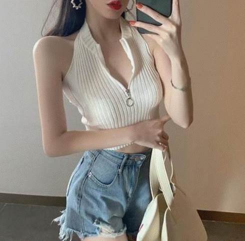 トップス レディース ベスト ニットソー ショート丈 袖なし ノースリーブ 背中見せ ホルターネック タイト 細身 リブ サマー ニット 大人 可愛い シンプル おしゃれ スポーティー ク