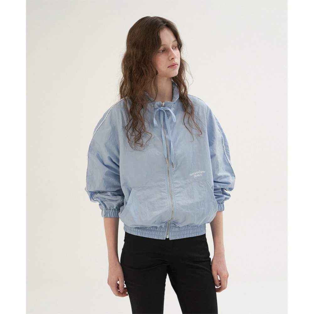 サムウェアバターラインウィンドブレーカー-ライトブルー