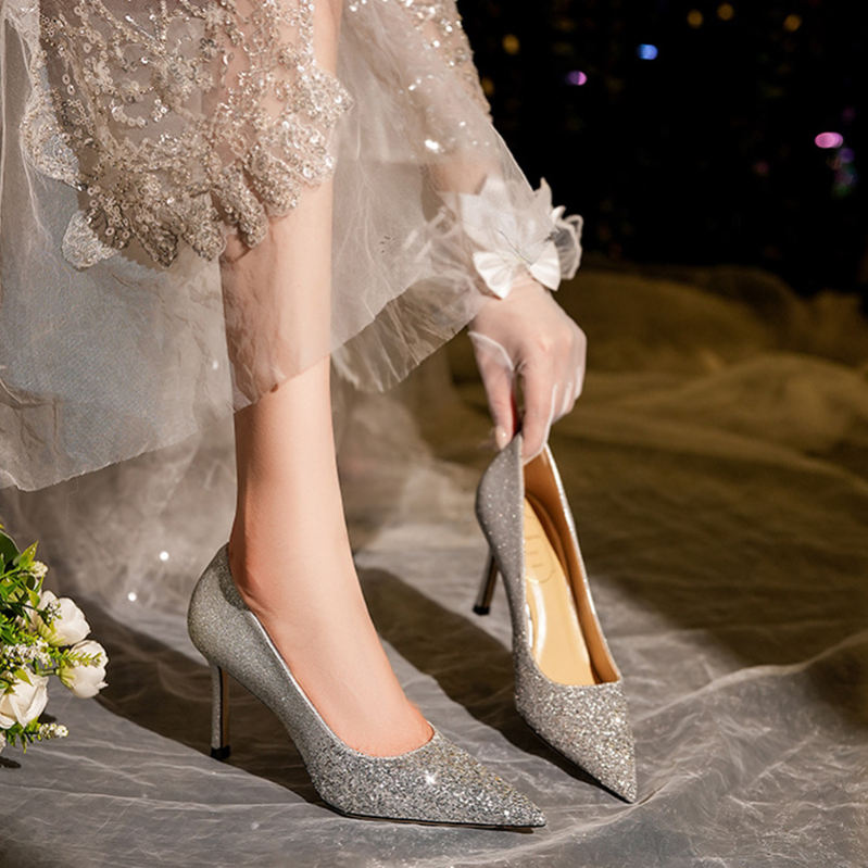 1000円OFFクーポン シルバー パンプス ヒール 6cm 8cm 10cm 結婚式 パーティー フォーマル 美脚パンプス ハイヒール ピンヒール ポインテッドトゥ レディース 靴 痛くない 春 夏