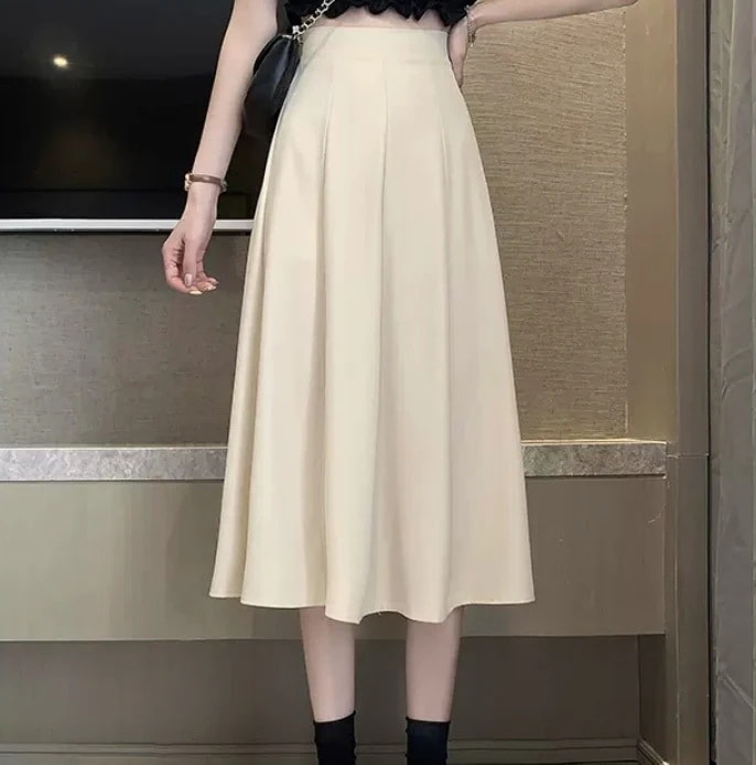 スカート フレアスカート ミモレ ミモレ丈 かわいい 大人可愛い きれいめ シンプル カジュアル 大人 上品 おしゃれ お洒落 大人女子 こなれ感 ラフ ラブリー キュート 個性的 主役級 存在感