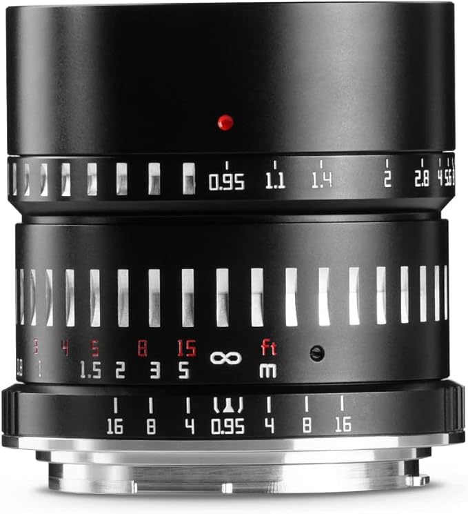 50mm f/0.95 C マイクロフォーサーズ ブラック×シルバー レンズ 24,126円