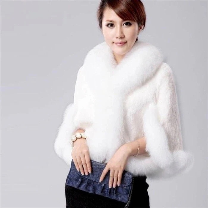 ストール フェイクファー レディース [高质量 ふわふわ 二次会 パーティ コート アウター 披露宴 ショール ポンチョ 毛皮 毛皮コート ]ファーケープ 結婚式 マントコート