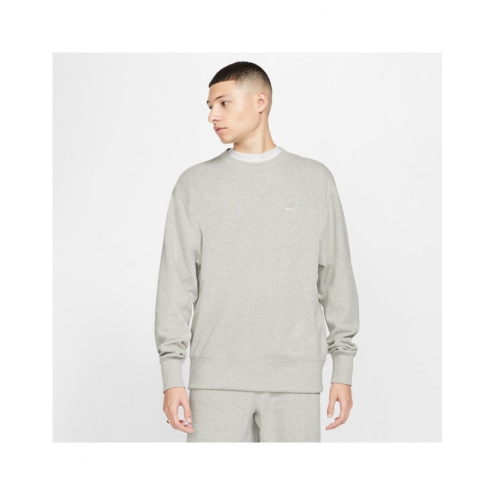 Nike クラシッククルースウェットシャツ