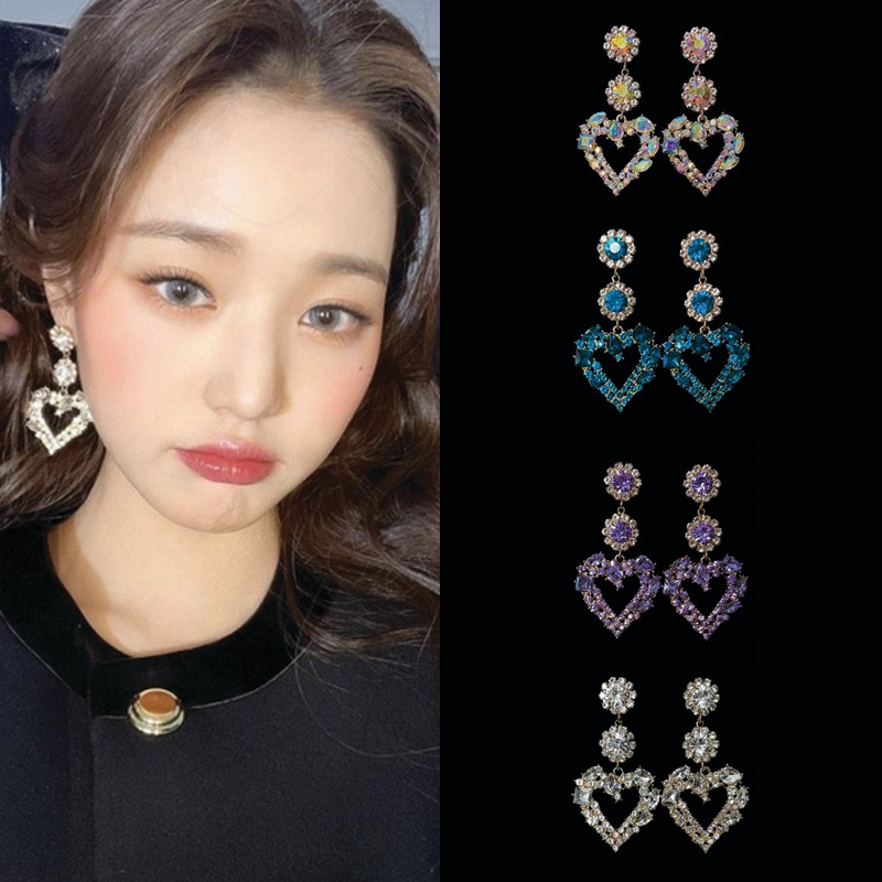 1005 [アイブチャンウォニョン着用] [4カラー] 華やかなラブリーハートボールドキュービックドロップイヤリング