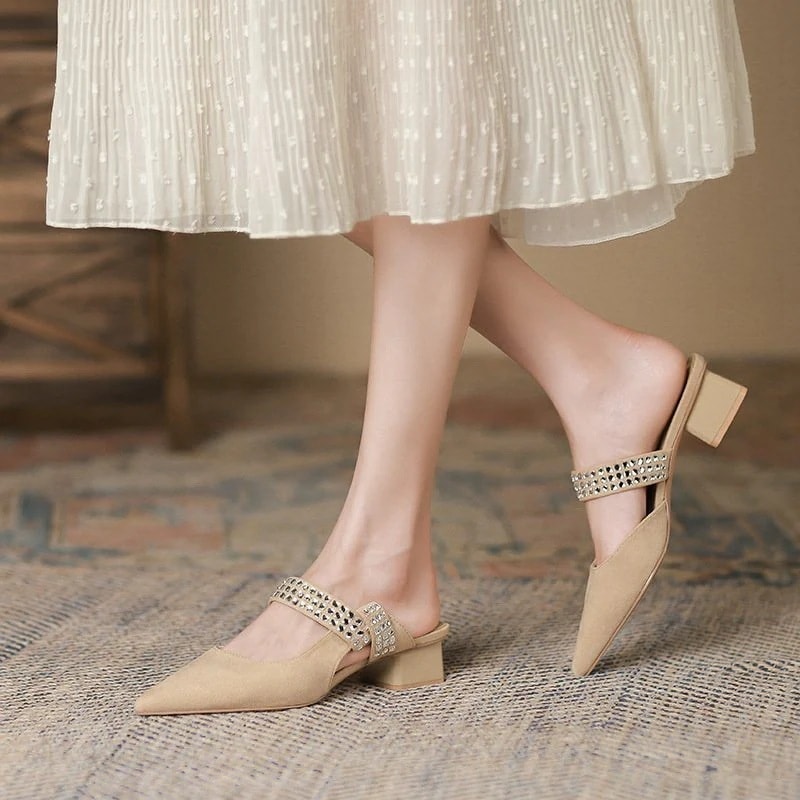 痛くない 歩きやすい 走れる パンプス バックストラップ ローヒール 3cmヒール ストラップ レディース パンプス ポインテッドトゥ 小さい 大さい サイズ