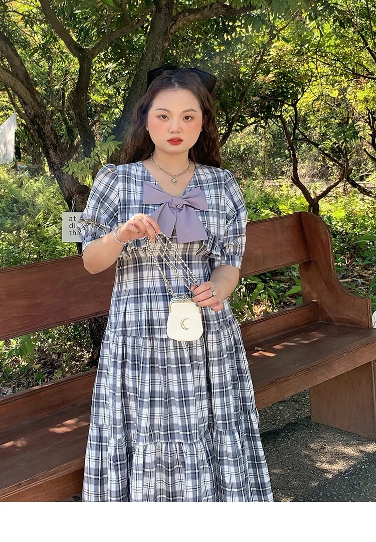 ブルー 半袖 チェック柄 ケーキ ドレス 大きいサイズ ウエスト レトロ アート 学生風 個性的 ワンピース ロング ロング丈 袖あり 5分袖 五分袖 Vネック 襟なし 大人可愛い シンプル