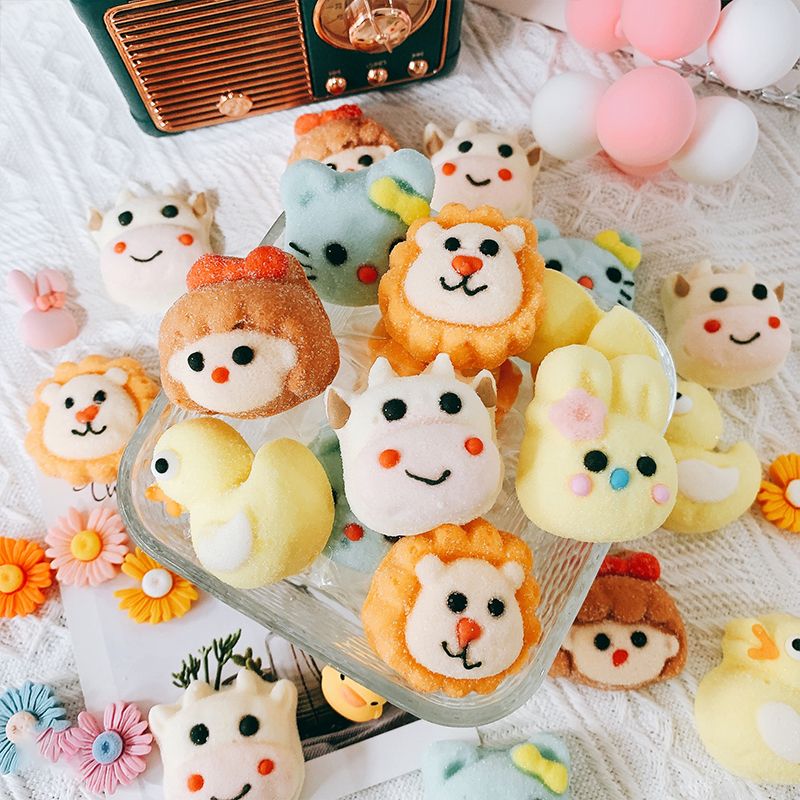 新年クリエイティブかわいい漫画の形マシュマロ子供の日バリューキャンディベイクバルクファッジ
