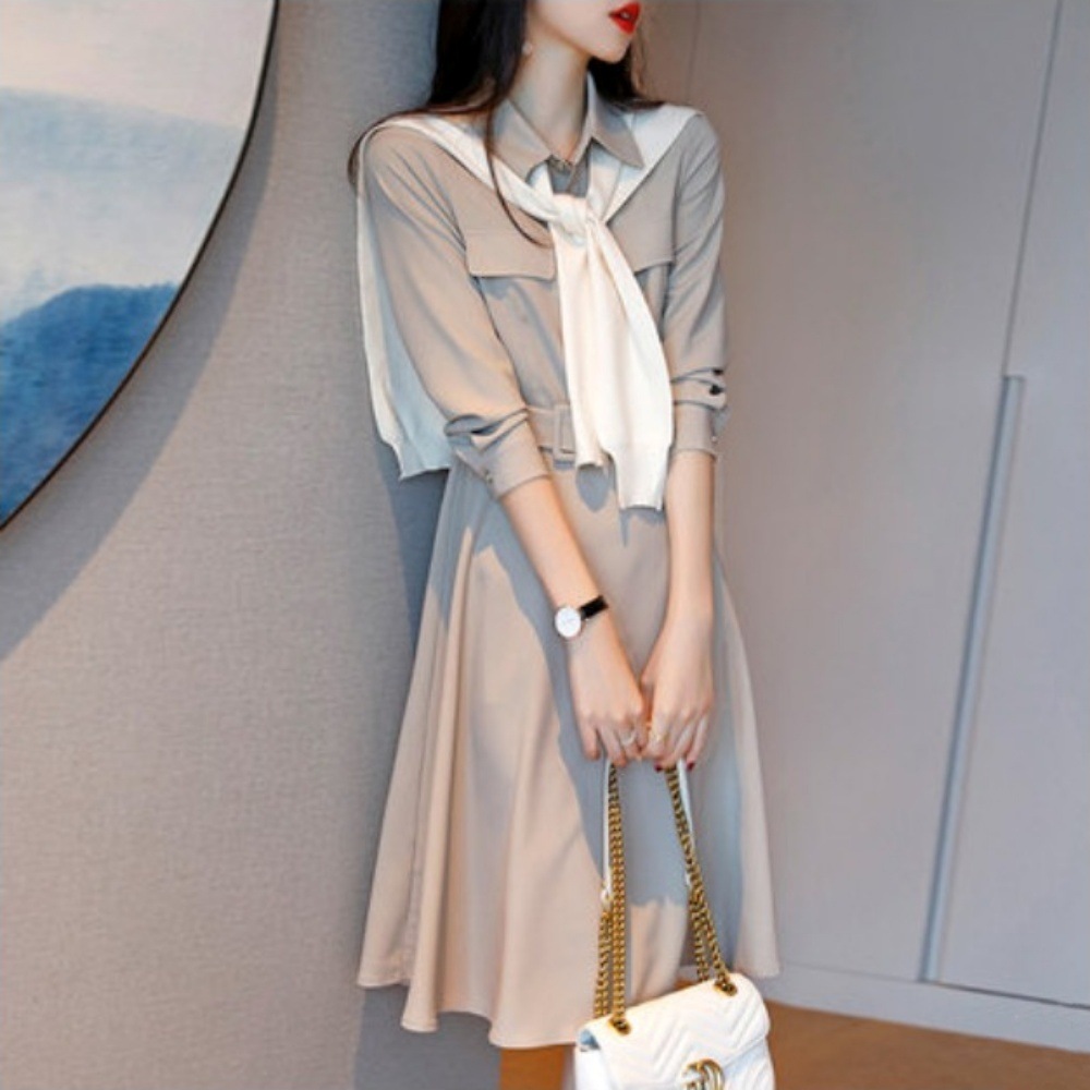 ワンピース シャツワンピース 膝丈 ひざ丈 膝下 ミディアム丈 袖あり 長袖 襟付き フレア Aライン ベルト ウエストマーク かわいい 大人可愛い きれいめ シンプル カジュアル 大人 上品