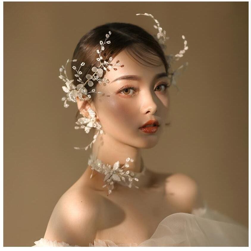 ブライダル小物 アクセサリー ウェディング小物 上品 ティアラ ネックレス ピアス/イヤリング 3点セット 大人 結婚式 花嫁 演奏会 パーティー 披露宴 二次会-681