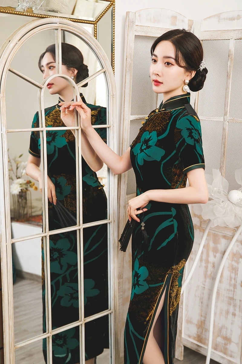 ワンピースドレスドレス2025春と夏のベルベットロングチョンサムドレススリムフィッティングプリントチョンサムドレス