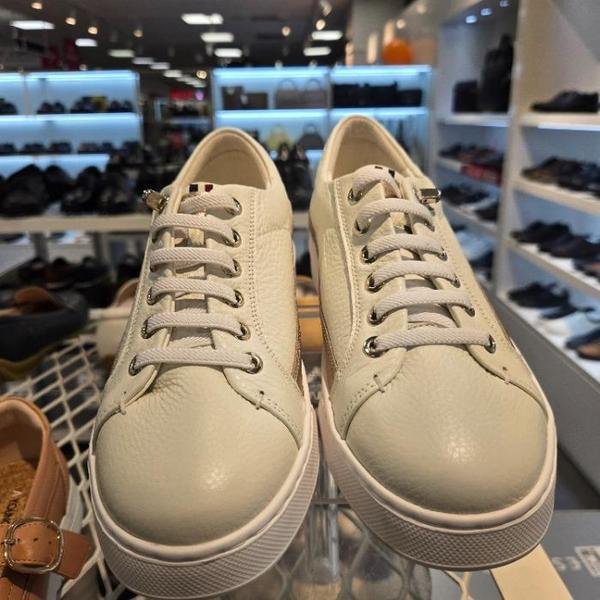 HC25 女性スニーカー YACSHZ569 (S42229052)