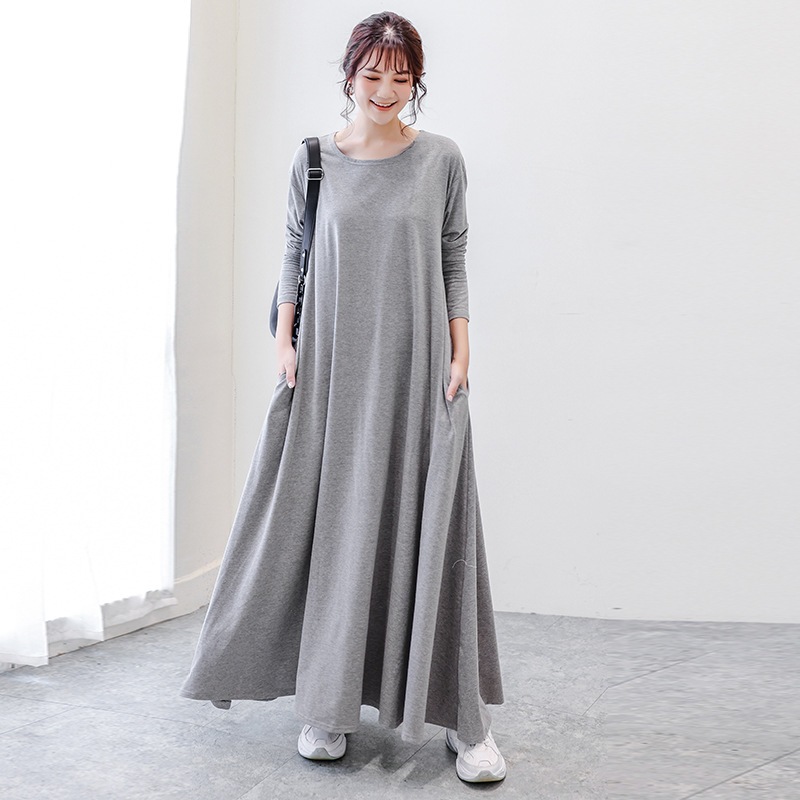 ワンピース マキシ丈ワンピース 長袖 ラウンドネック フレア ポケット かわいい 大人可愛い きれいめ シンプル 上品 おしゃれ かっこいい カジュアル こなれ感 個性的 主役級 ラフ ルーズ 存在感 5,096円