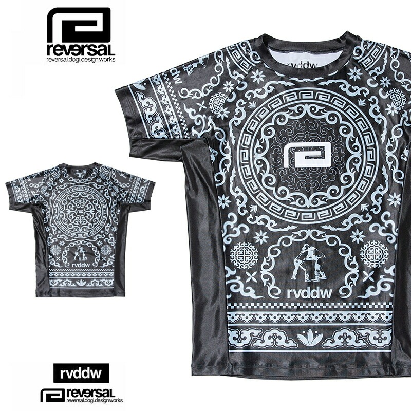 リバーサル ラッシュガード reversal rvddw 半袖Tシャツ メンズ レディース ブランド 大きいサイズ 黒 総柄