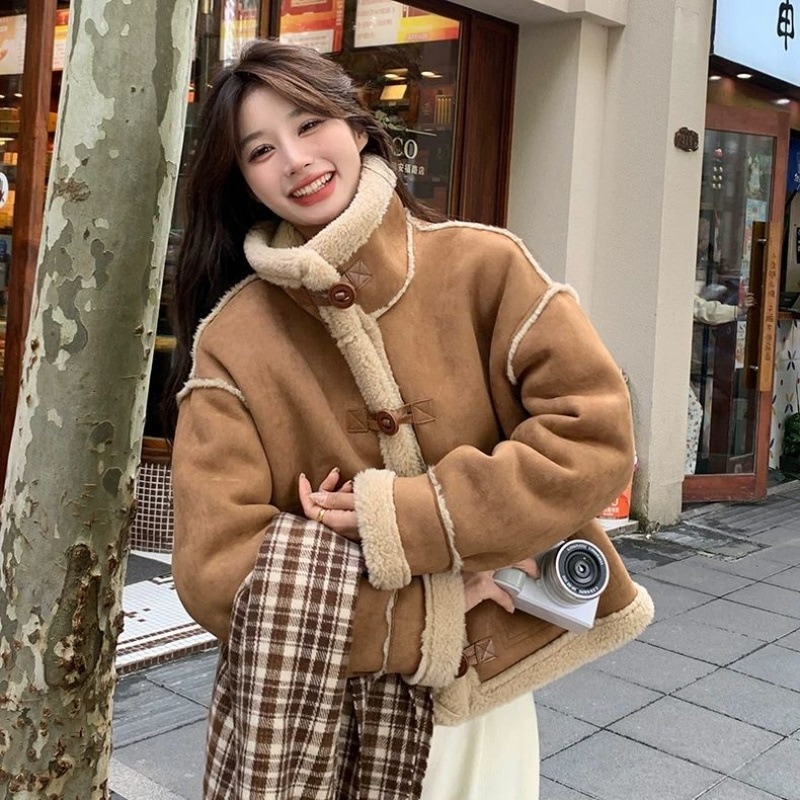 毛皮一体羊小毛コート女子小柄202冬の新型韓国系立襟ショートスエードコート