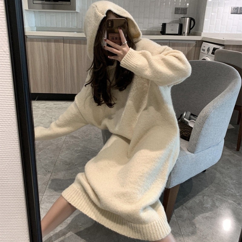 【1つ買うと10つ無料】長いボトムニットドレス女性の秋と冬のゆるい怠なフード付きセーターセータースカート