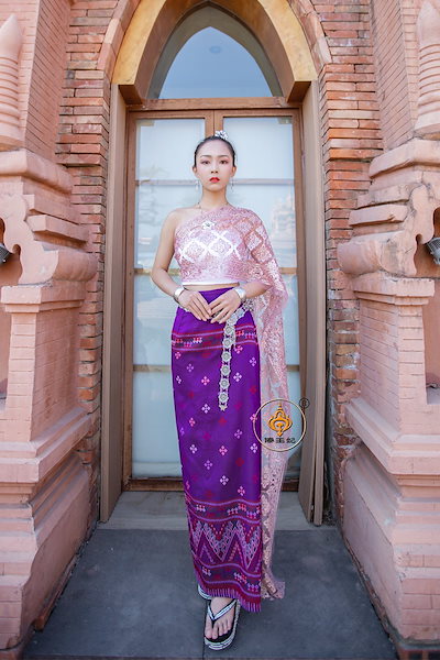 Qoo10] タイ民族衣装女性正装ウエディングドレスレ