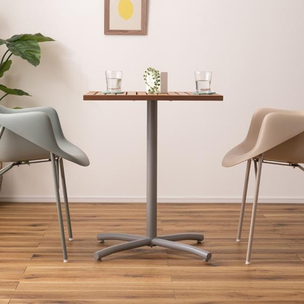 カフェテーブル シンプル おしゃれ 北欧 ミニテーブル ダイニング 机 カジュアル 約60×60cm 正方形 木製 天板 金属 脚 スタイリッシュ 半屋外 ベランダ 屋上