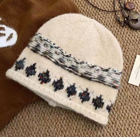 帽子女性カジュアル顔小保温 7,519円