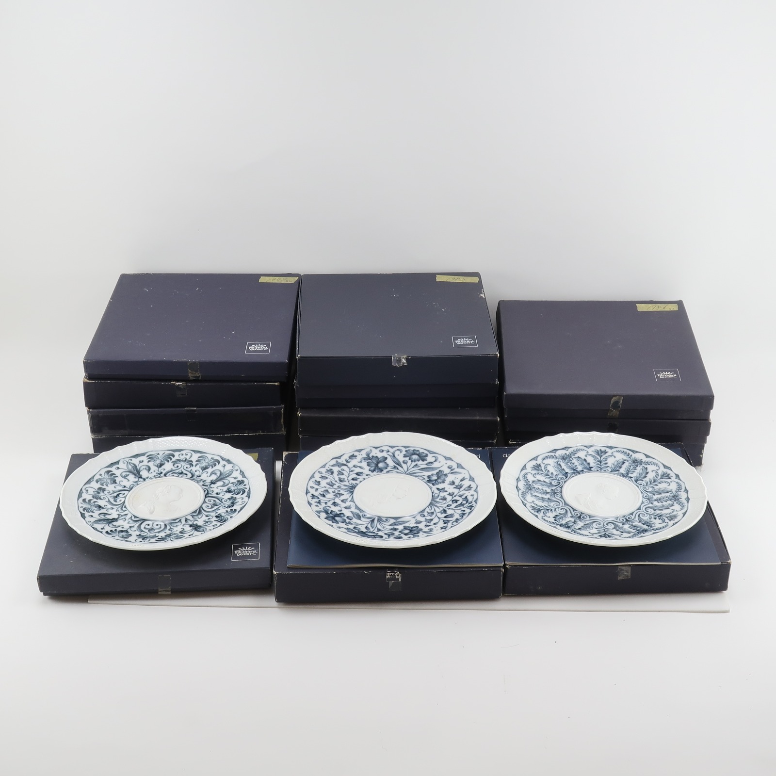 I Grandi Medici 飾り皿 1975年～1988年 計16枚 20.5cm オブジェ _ 中古品 A+ランク