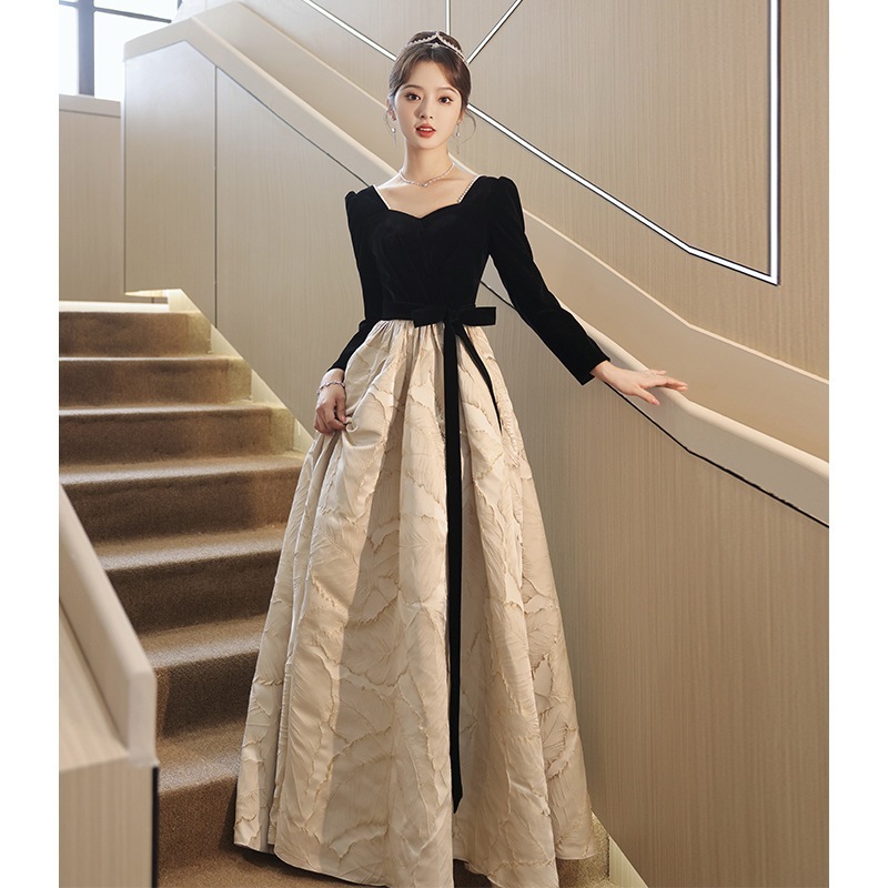 イブニングドレススカート女性黒声楽テスト成人式司会演奏