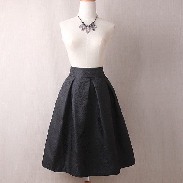 スカート フレアスカート ミニ丈 フレア デザイン タック 美ライン 裏地 カラバリ スタイルアップ ロマンチック かわいい 大人可愛い きれいめ シンプル カジュアル 大人 上品 おしゃれ お洒落