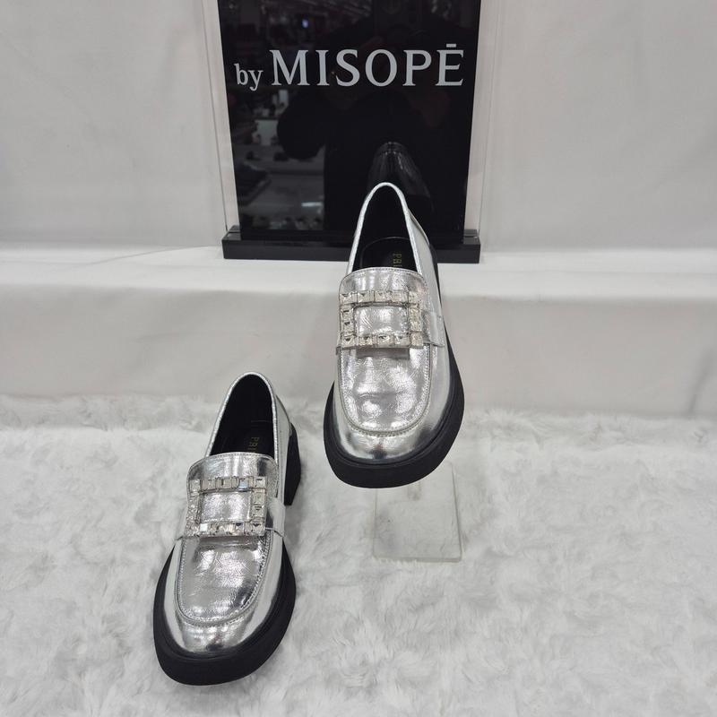 By 女性用ジュエリー装飾ポイントローファー 112HT419FF009 SILVER 2 JJ 14,162円