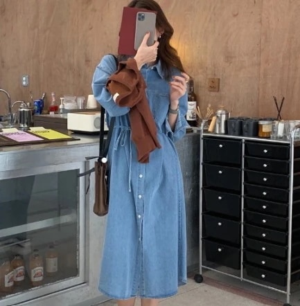 ワンピース デニムスカート デニムワンピース ミモレ丈 ロング丈 長袖 襟付き Aライン リボン ウエストリボン 前開き デニム ブルーデニム かわいい 大人可愛い シンプ