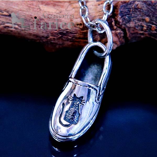 デッキシューズ 猫 ネコ ねこ キャット シルバー925 ペンダント ネックレス