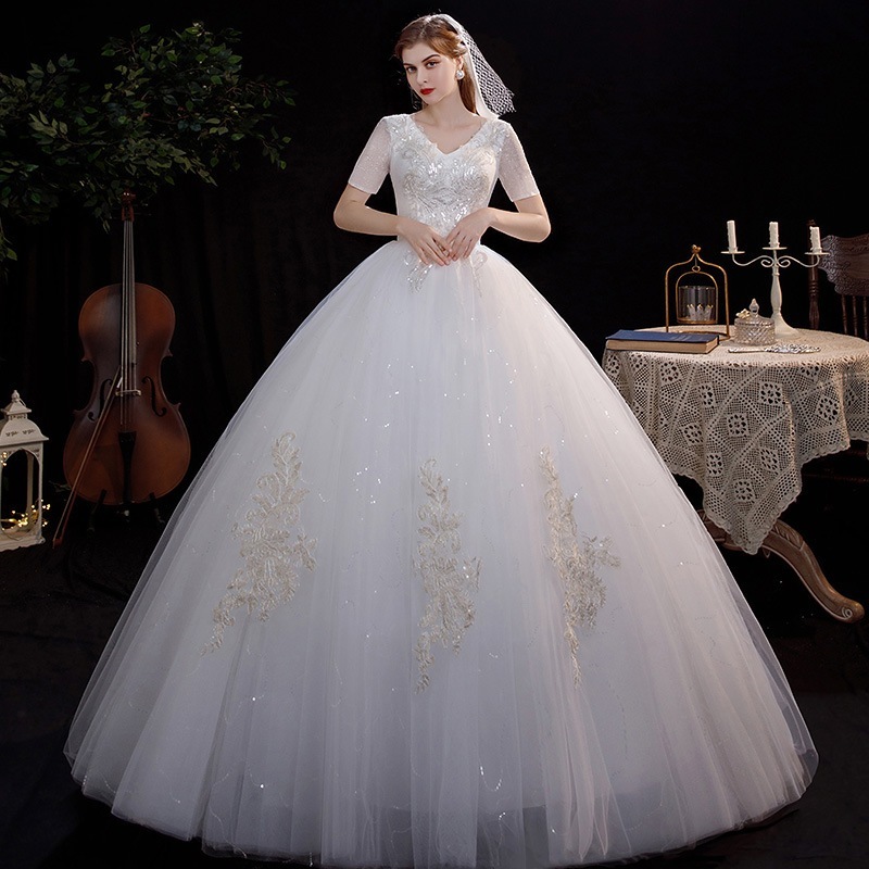 白Vネックウェディングドレスウェディングドレスシンプル着痩せ花嫁ウェディングドレス